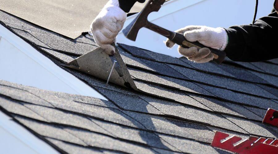 Expert flood damage restoration services in New London, IA